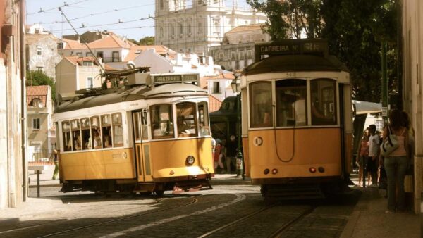 LP改善で問い合わせ率を3倍にする方法｜広告費を1円も増やさずCVRを0.8%から2.4%に上げた全手順