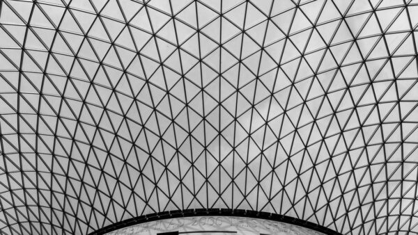 中小企業のためのYouTube広告入門｜月10万円から始める動画広告の実践ステップ